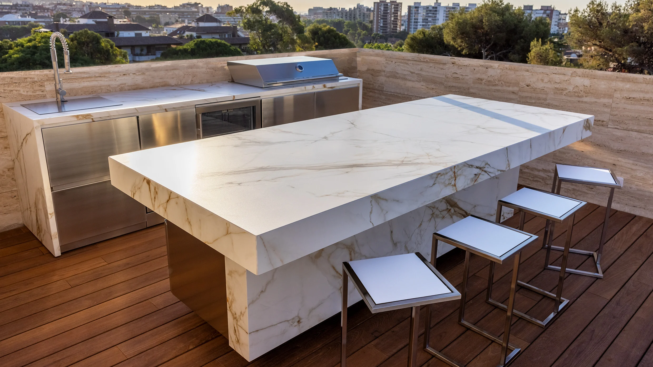 outdoor kitchen with gas grill