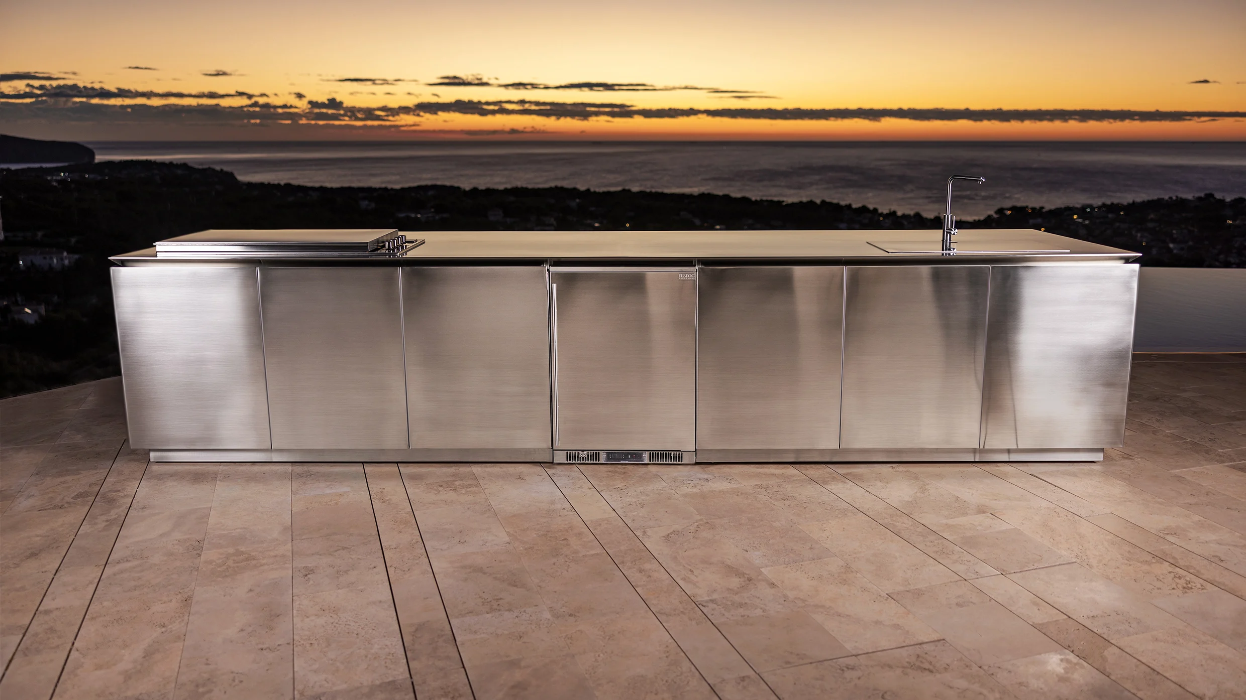 outdoor kitchen with barbecue