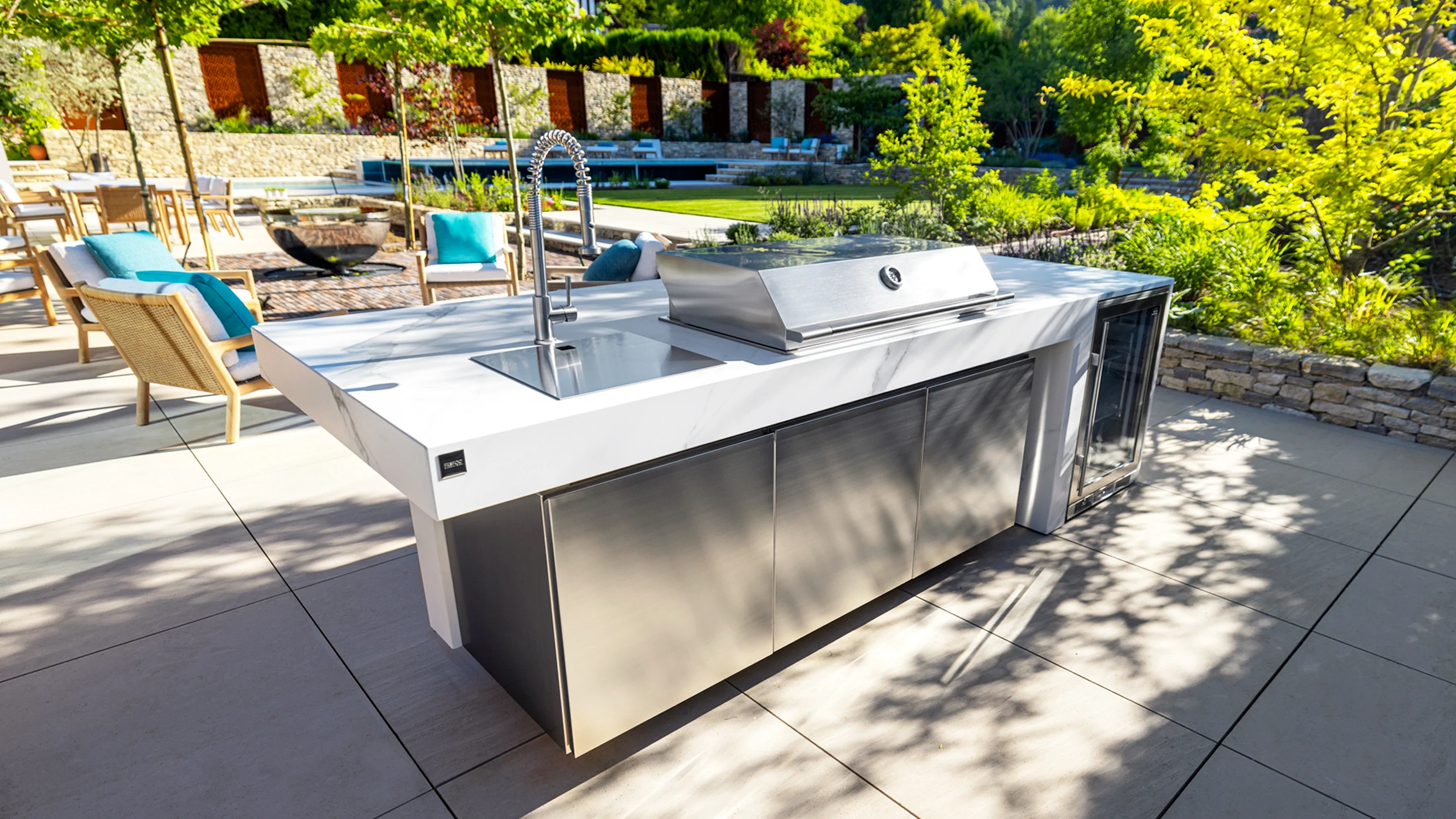 luxury outdoor kitchens