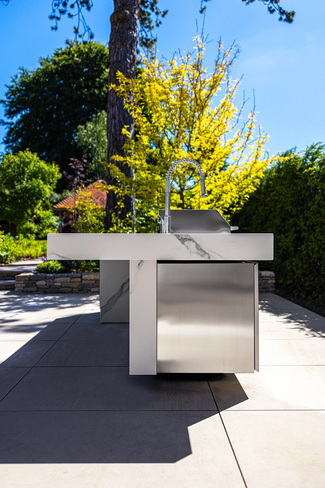 luxury outdoor kitchens