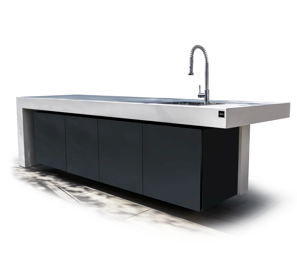 luxury outdoor kitchen