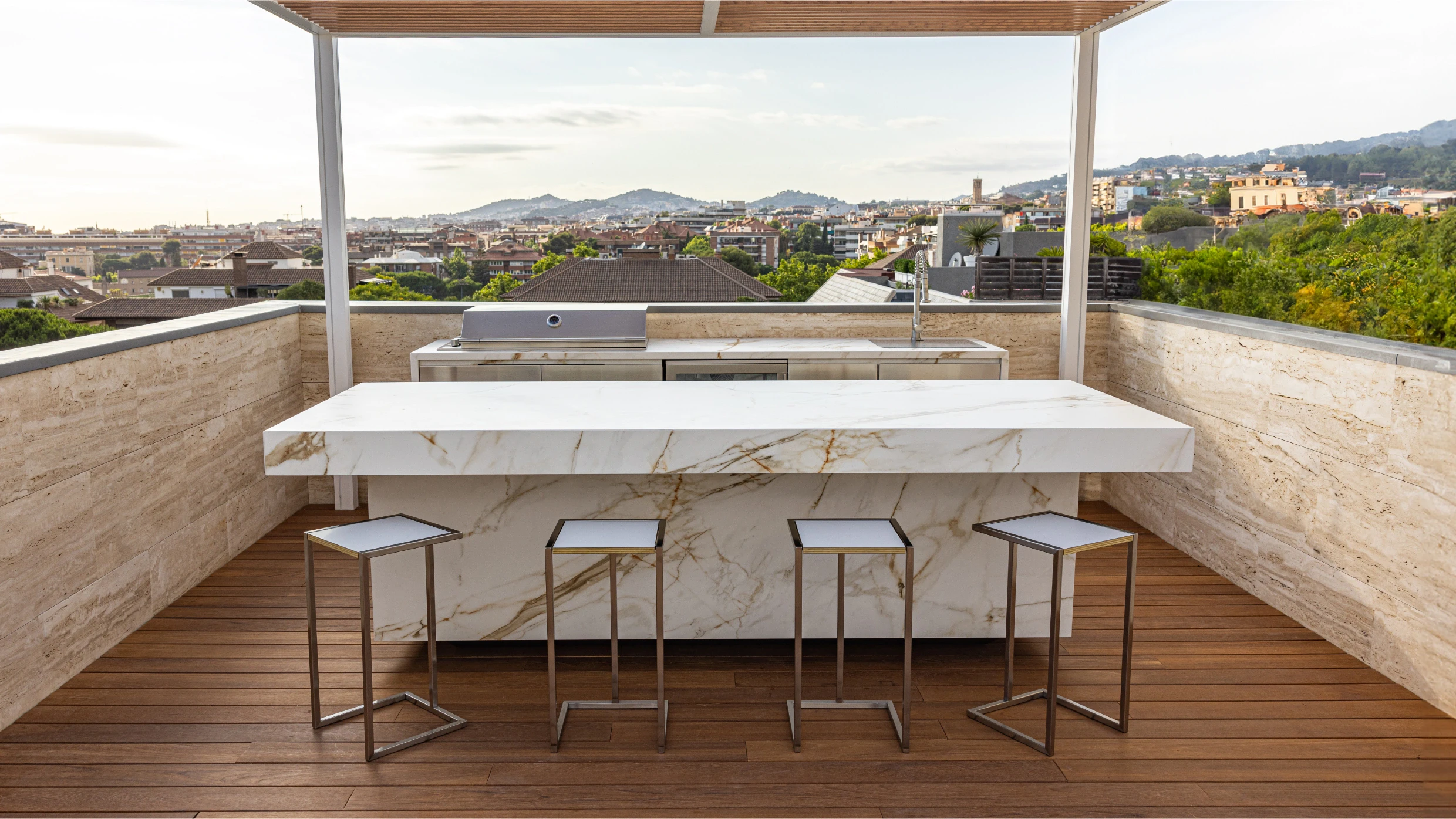 outdoor kitchen a good investment