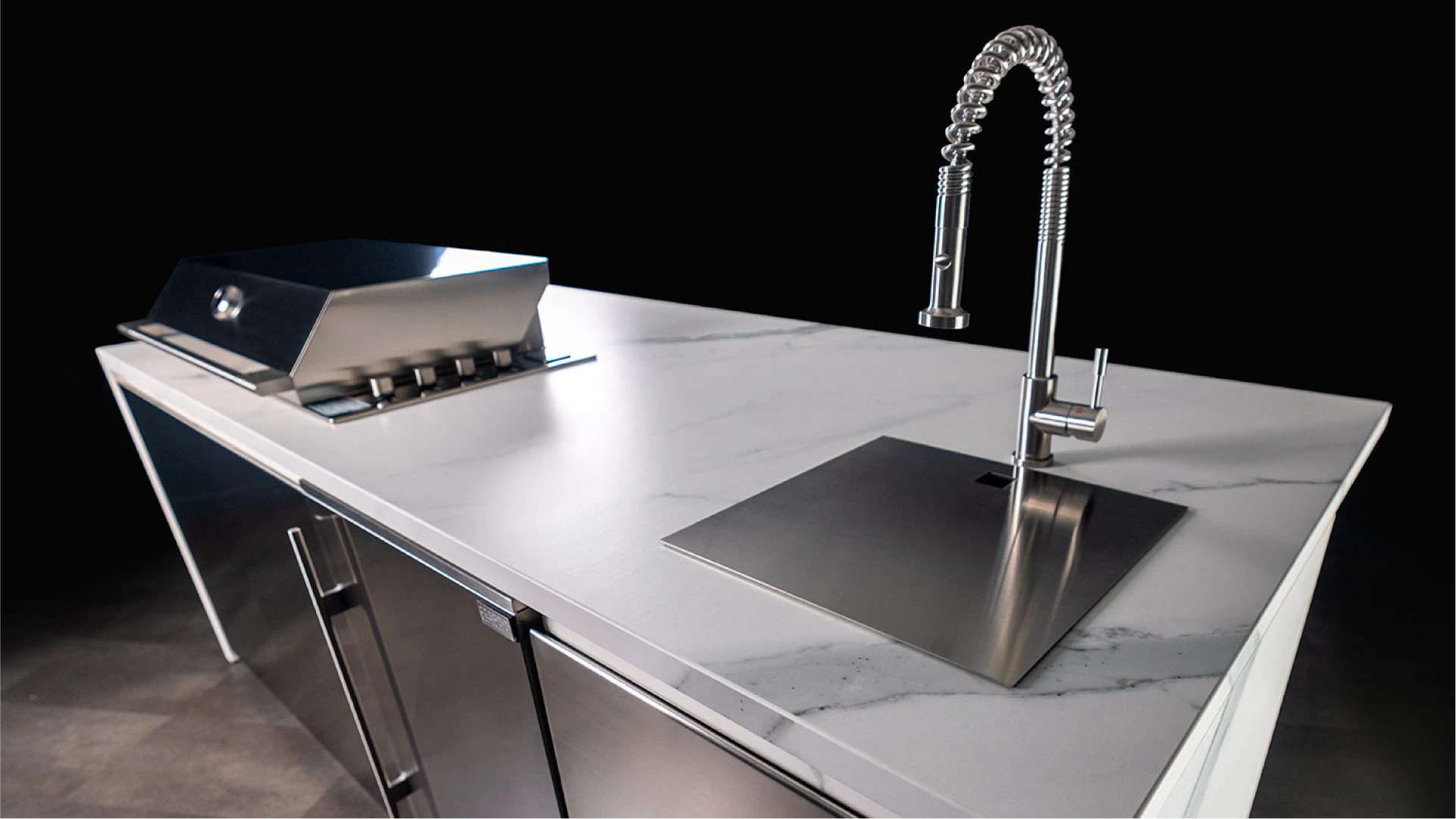 5 Different Types of BBQs for your Outdoor Kitchen 4
